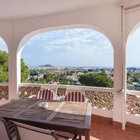 Margarita Villa *